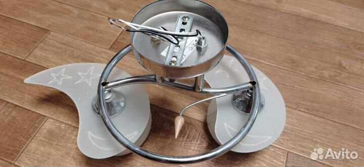 Светильник потолочный