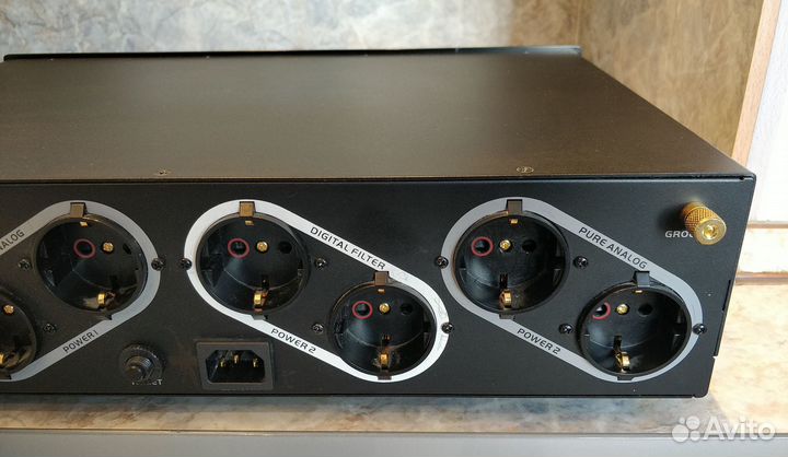 Сетевой фильтр Oehlbach Powerstation 909 черный