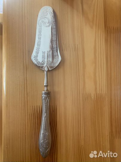 Лопатка для торта серебро