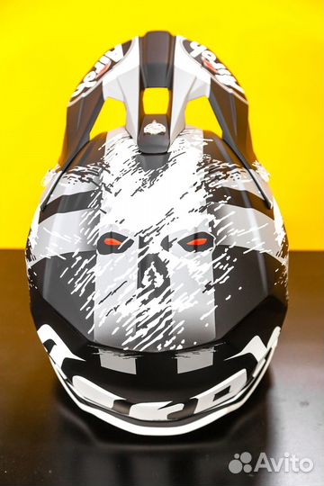 Кроссовый шлем Airoh Wraap Demon Matt