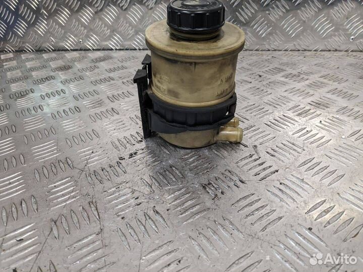 Бачок гидроусилителя Renault Megane рест