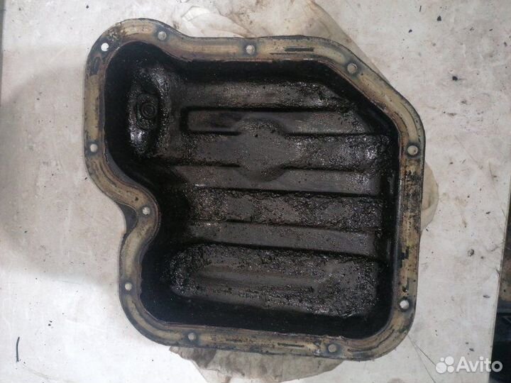 Масляный поддон Nissan Primera FHP11 SR20DE 11