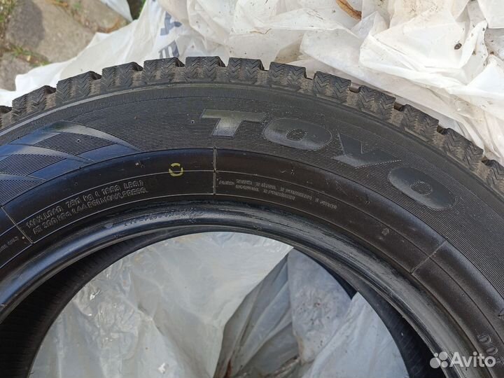 Toyo M55F 215/65 R16 98