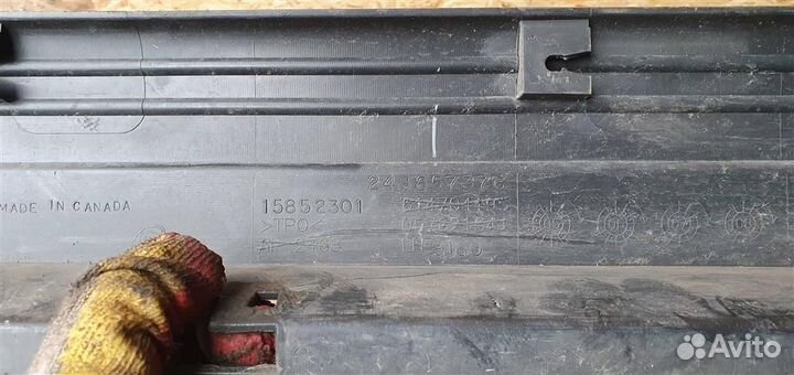 Накладка порога наружняя Cadillac SRX 1 2003-2009