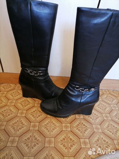 Зимние женские сапоги 38 бу