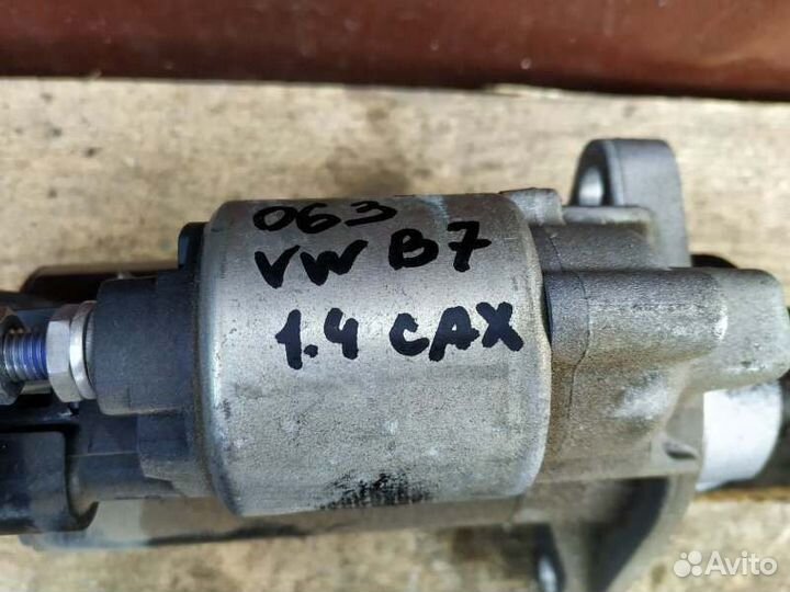 Стартер Volkswagen Passat B7 1.4 caxa 2011