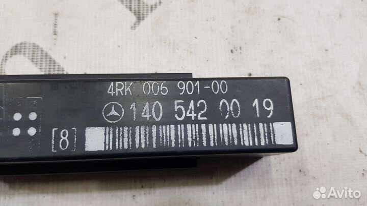 Реле стеклоочистителей Mercedes W140