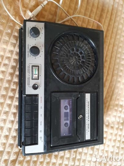 Дека кассетная