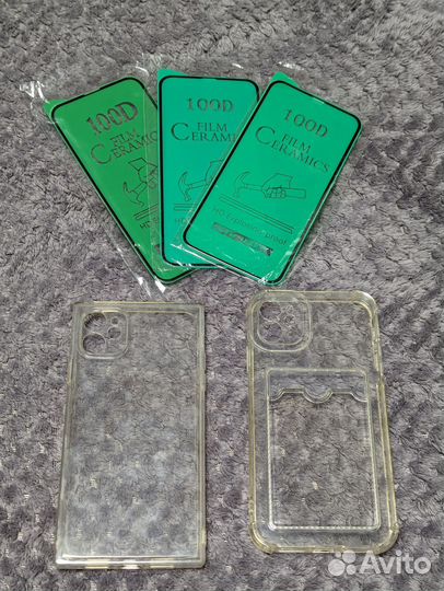 Чехлы и пленки на iPhone 11