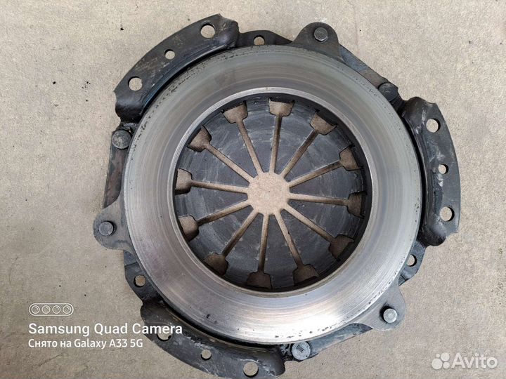 Корзина сцепления,маховик Таврия-1102