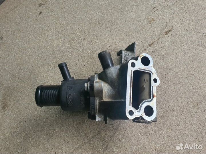 Корпус термостаты Рено Симбол 2004