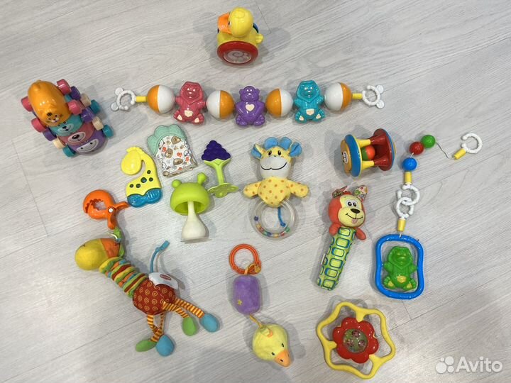 Игрушки, погремушки, грызунки пакетом