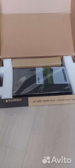 Коммутатор PoE 1008HPS Planet fgsd
