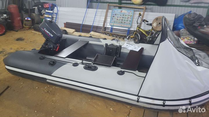 Надувная лодка с мотором ревьера 3200,9.8 сиа про