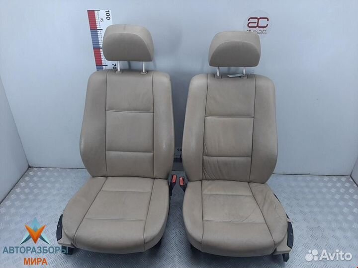 Салон (комплект сидений) BMW 3 E46 2002