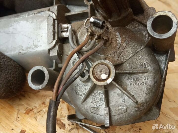 Моторчик заднего дворника Chrysler Voyager 2000