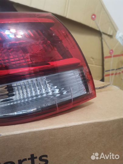 Фонарь левый наружный Kia Rio 4 X line