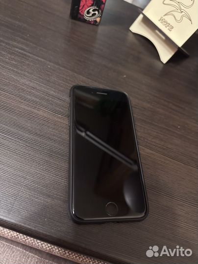 iPhone 7, 128 ГБ
