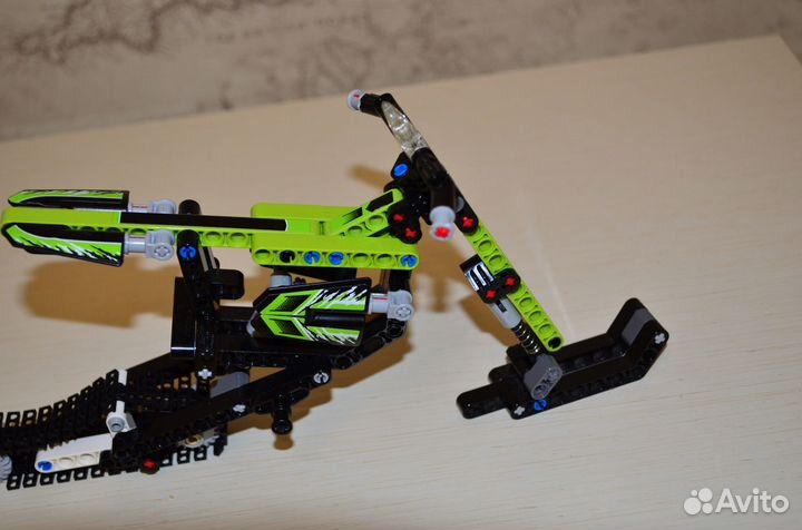 Lego Technic 42021