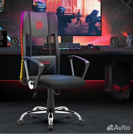 Игровое кресло с подсветкой Defender Totrem