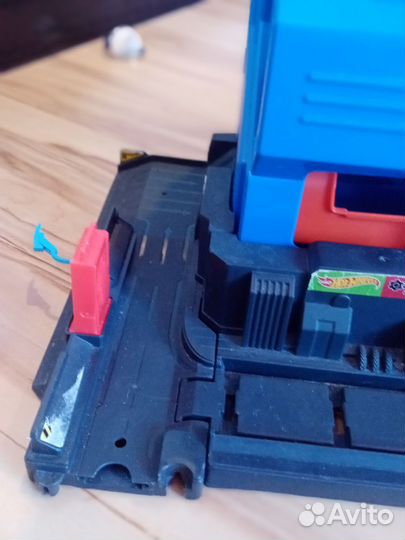 Hot wheels трек + машинка в подарок