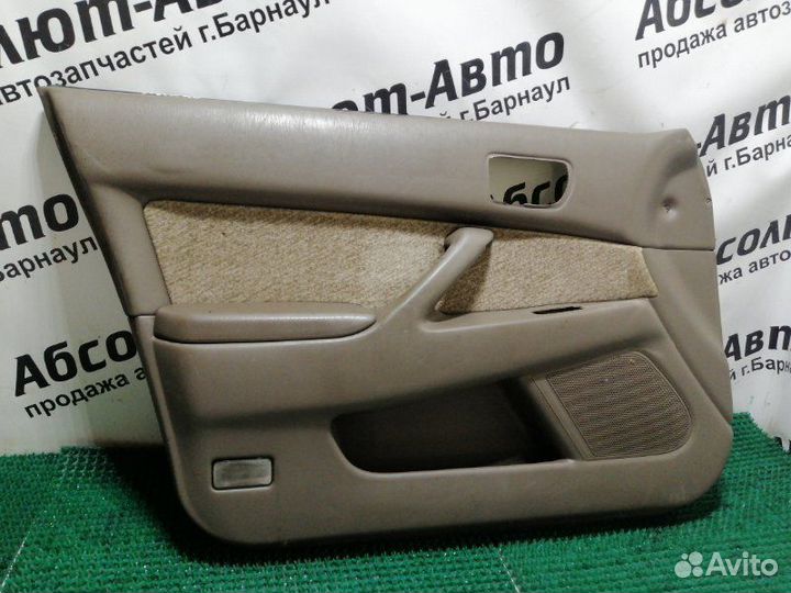Обшивка двери передняя левая Toyota Vista SV41