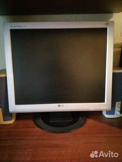 Монитор LG