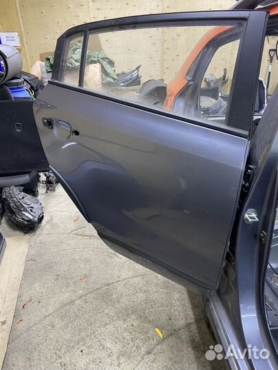 Задняя правая дверь KIA RIO X-Line