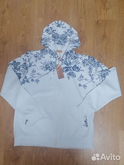 Спортивный костюм женский новый