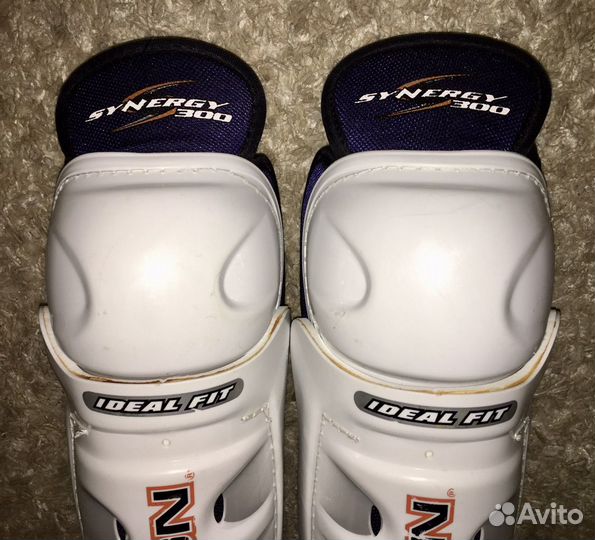 Щитки Easton Synergy 300 13” 33см