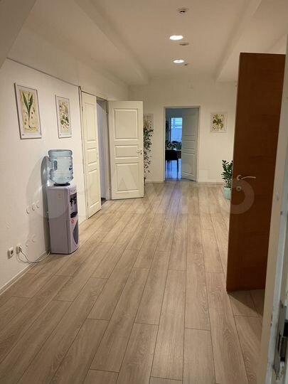 Офис, 52 м², 4 этаж