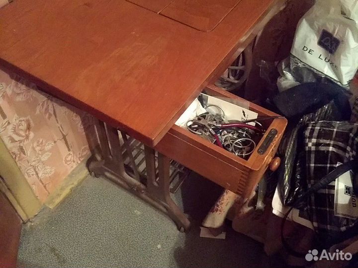 Ножная финская швейная машина Tikka