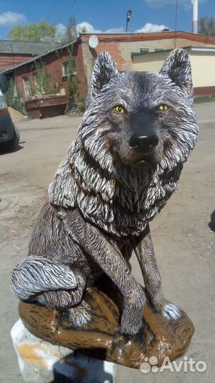 Волк скульптура из бетона