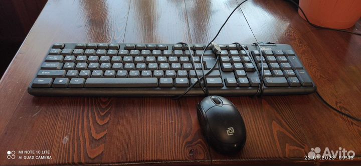 Проводная клавиатура и мышь logitech