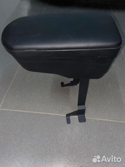 Подлокотник на гранту