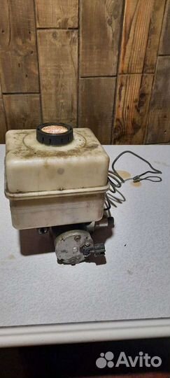 Гидронасос подвески lexus LX 470