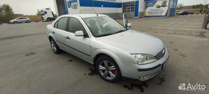 Ford Mondeo 1.8 МТ, 2003, 262 000 км