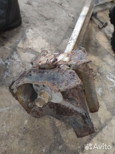 Тяга передняя продольная Range Rover 2