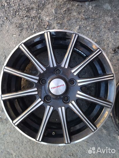 Литые диски для автомобиля