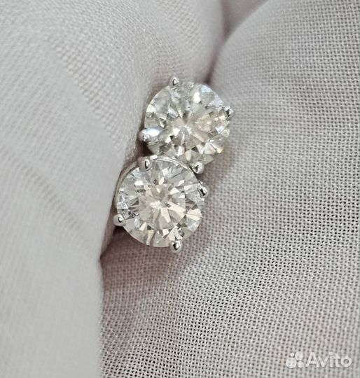 Золотые серьги с природными бриллиантами