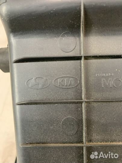 Крышка бардачка Бардачок Kia RIO 3