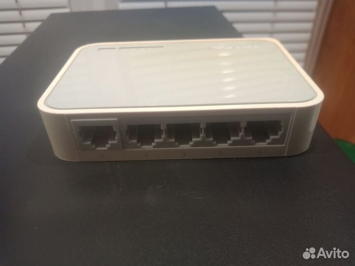 Сетевой коммутатор TP-Link TL-SF1005D
