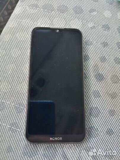 HONOR 8S, 2/32 ГБ