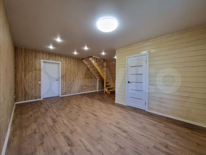 Дом 90 м² на участке 5,2 сот.