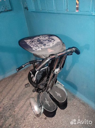 Детский велосипед с родительской ручкой