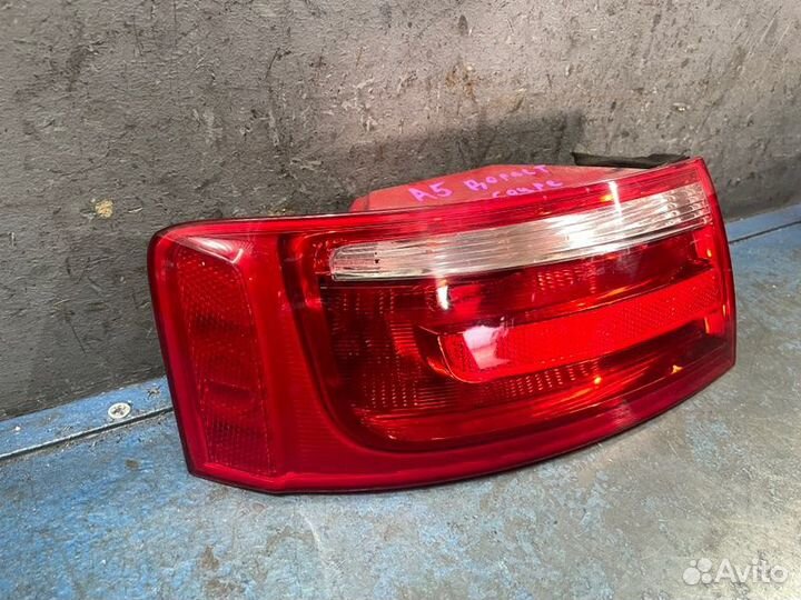 Фонарь левый Audi A5 8T