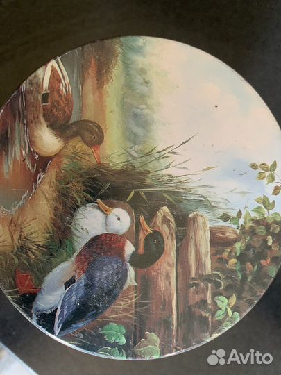 Жестяная баночка старинная