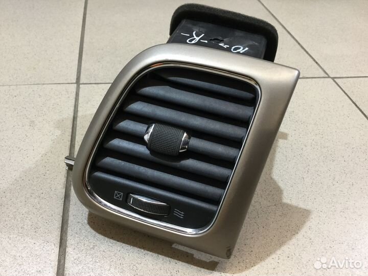 Дефлектор воздушный Гранд Чероки после 2010г