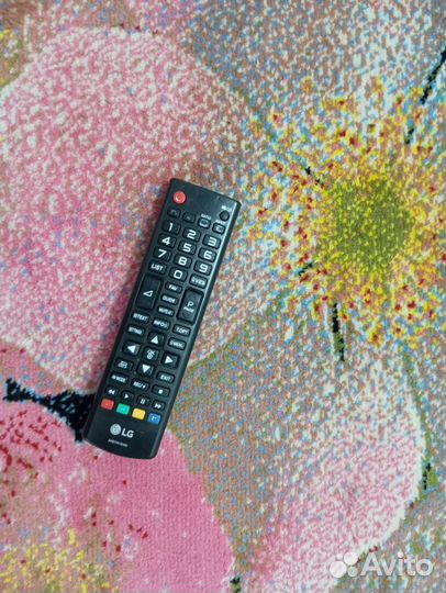 Телевизор LG 42 дюйма