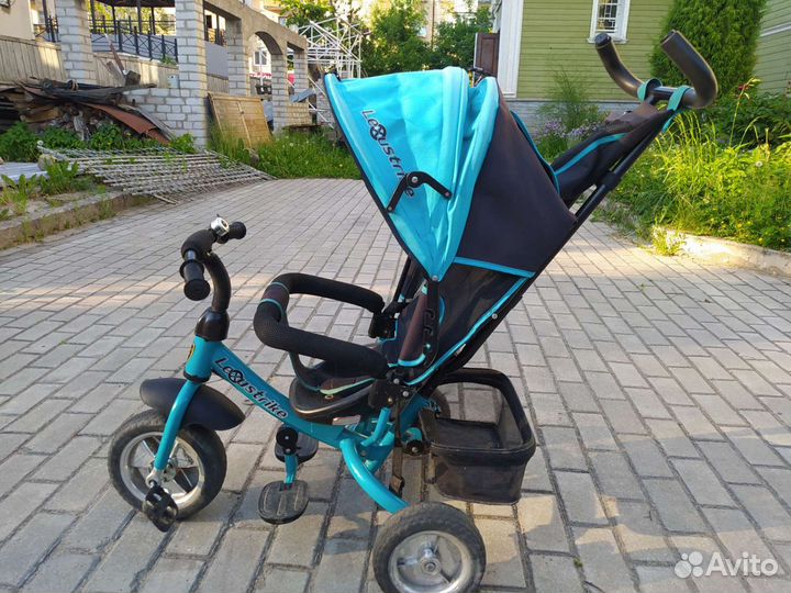 Трехколесный велосипед